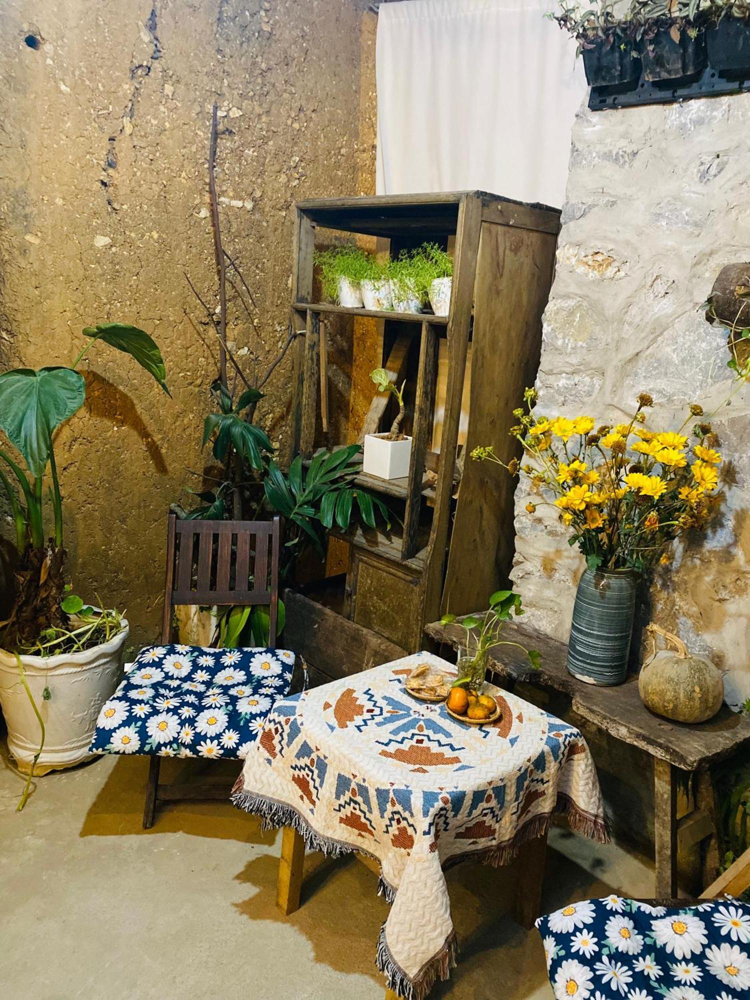 Le Petit Home Dong Van  Exterior photo